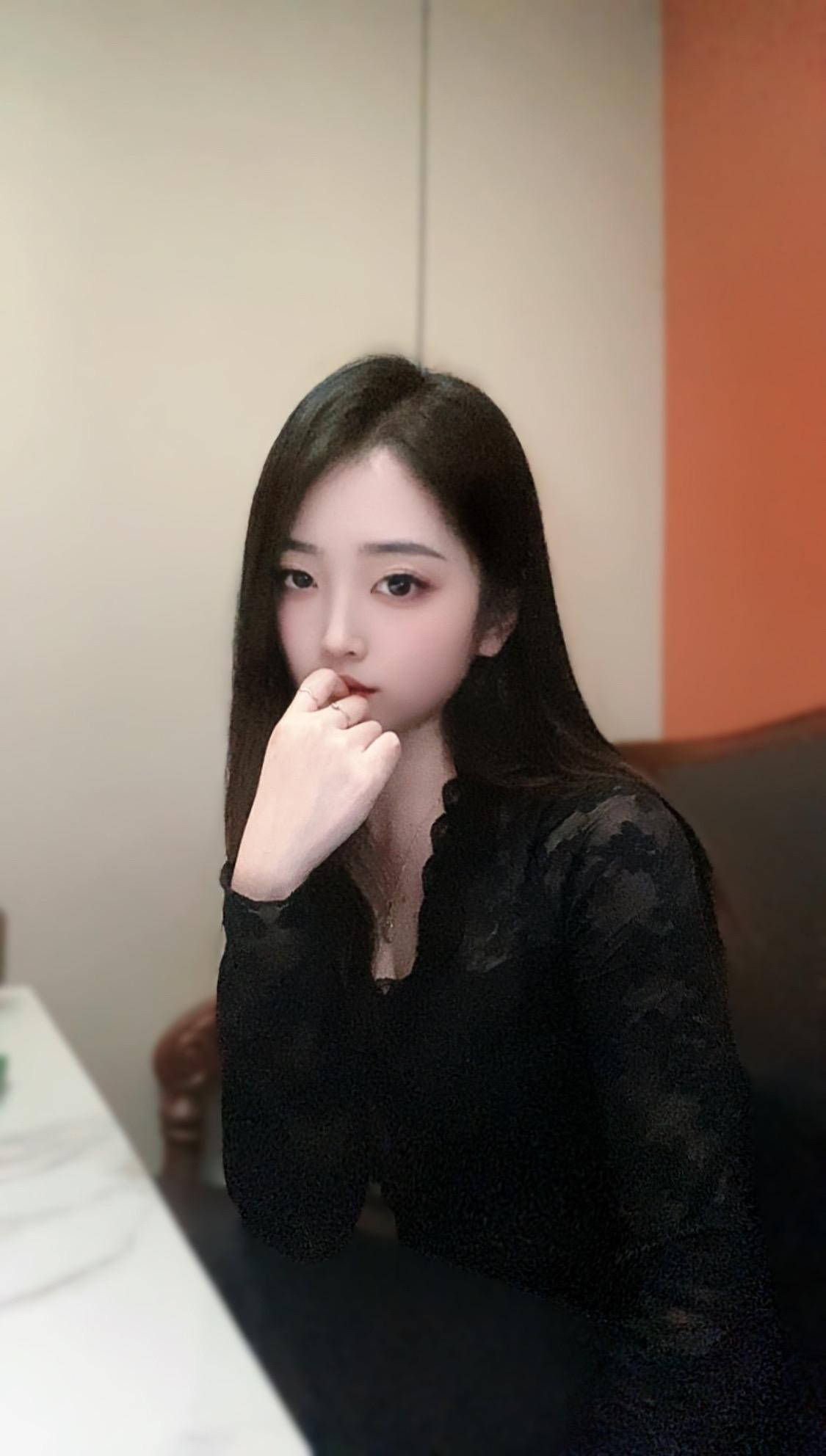 做你女朋友需要什么条件😂