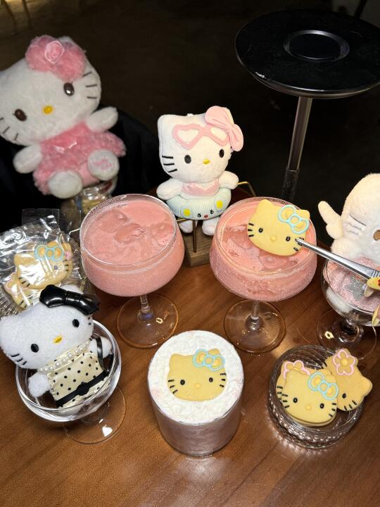 深圳首家！！Hello Kitty🎀漂亮酒