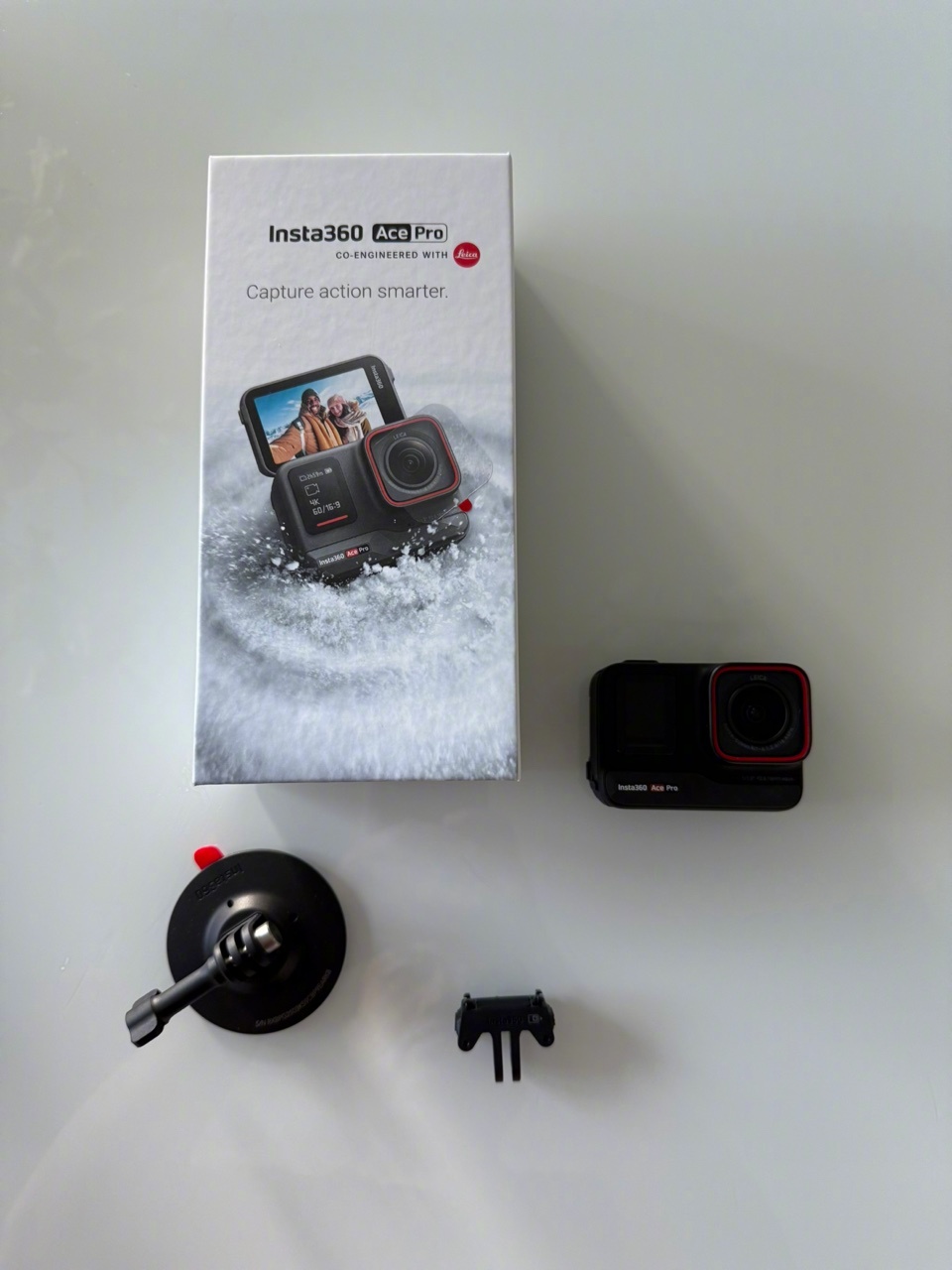 本虎作为同时买过 Action 4 和 Insta360 ace Pro 运动相