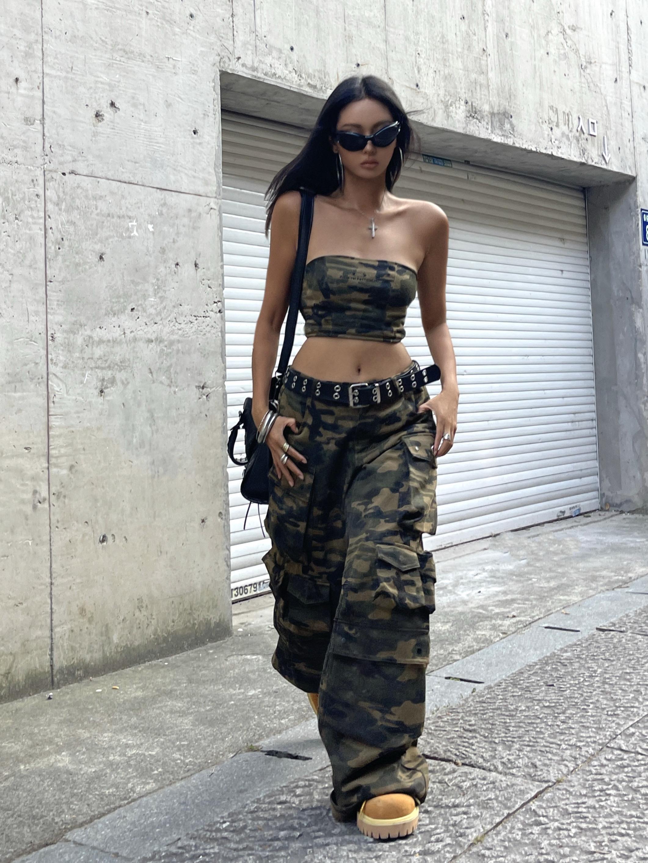 反复爱上迷彩。