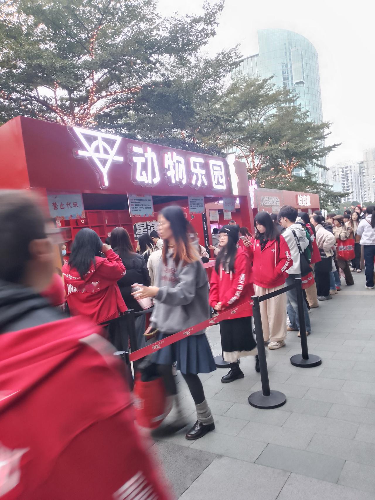 问一下南宁旅游局，2026年1月1日到1月4日的南宁各区酒店接待外地人入住人数有