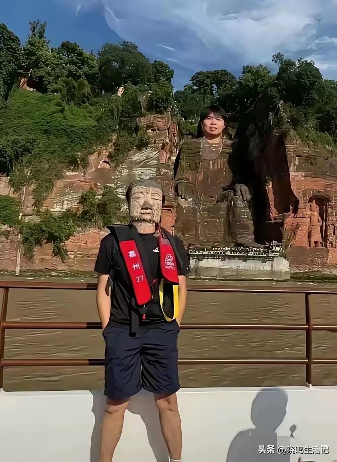 大家觉得，这名男子过分吗？