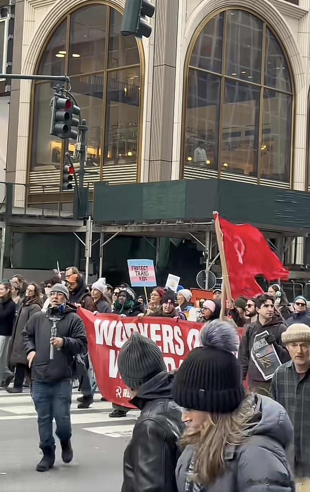 新思维：地球不孝，宇宙布道

降温了！广东天气的6度确实冷的够呛，体感不低于北方