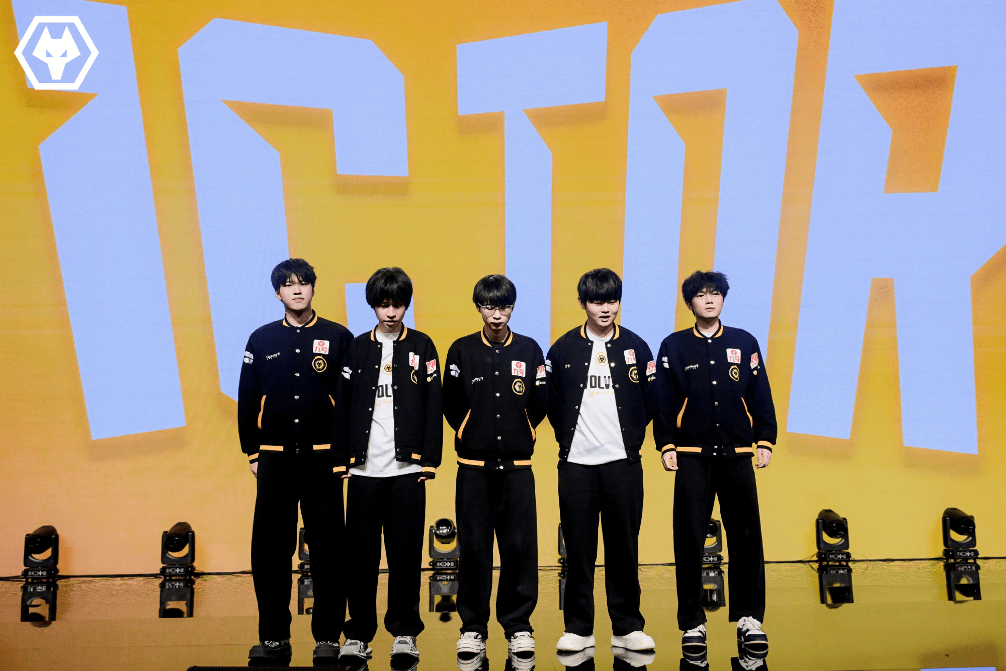 重庆狼队春决主场观赛二开公告：二/三楼看台区域，9.9元/人