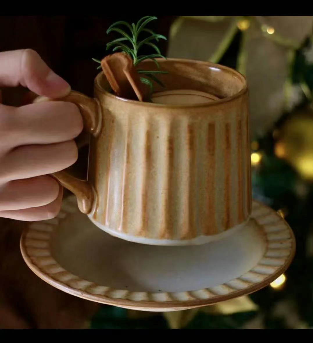 周六快乐！来开一波杯子！！抽中的朋友please速速私我地址！！嘿嘿！！没抽中的