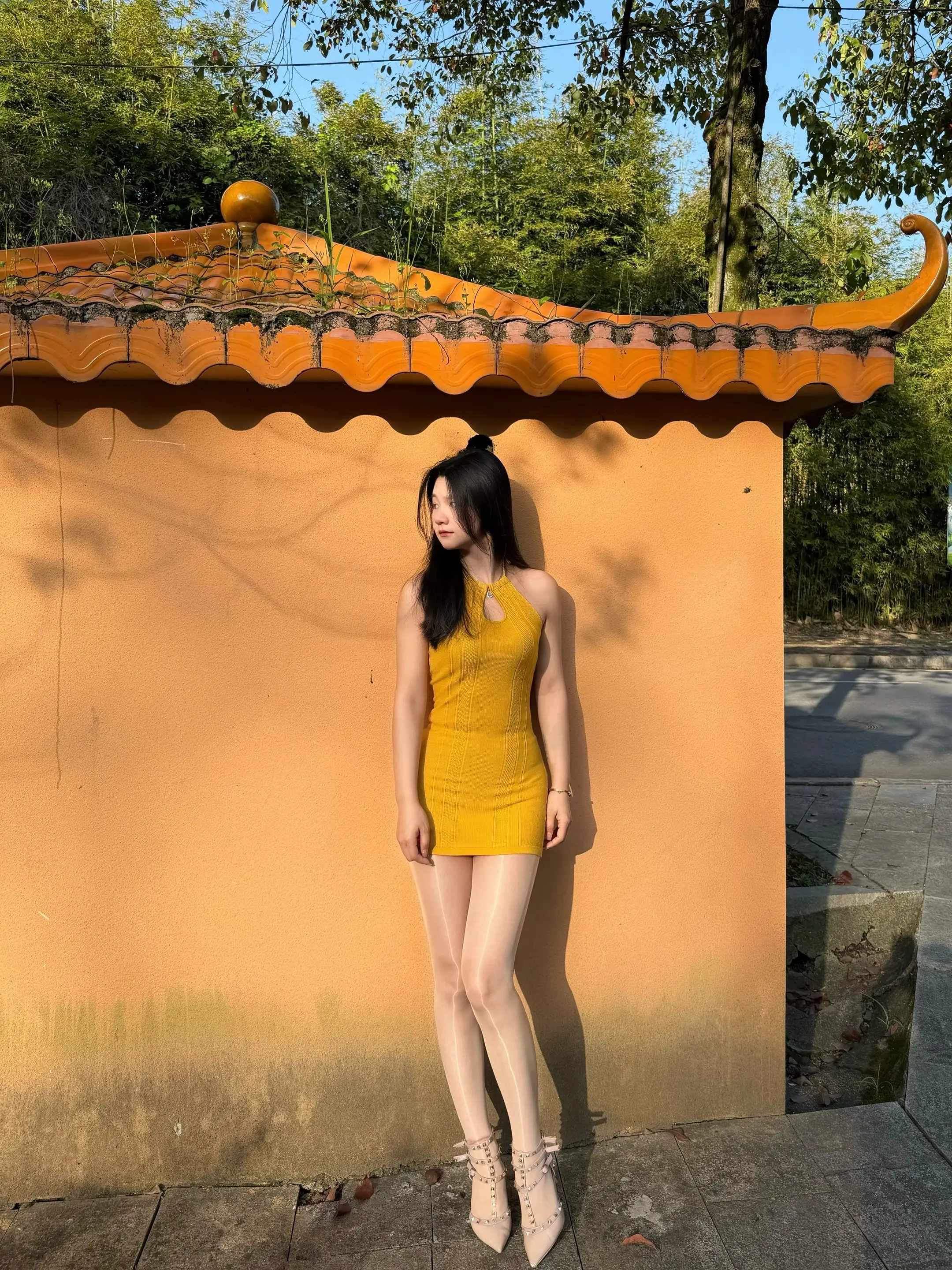 穿华伦天奴 做气质女人