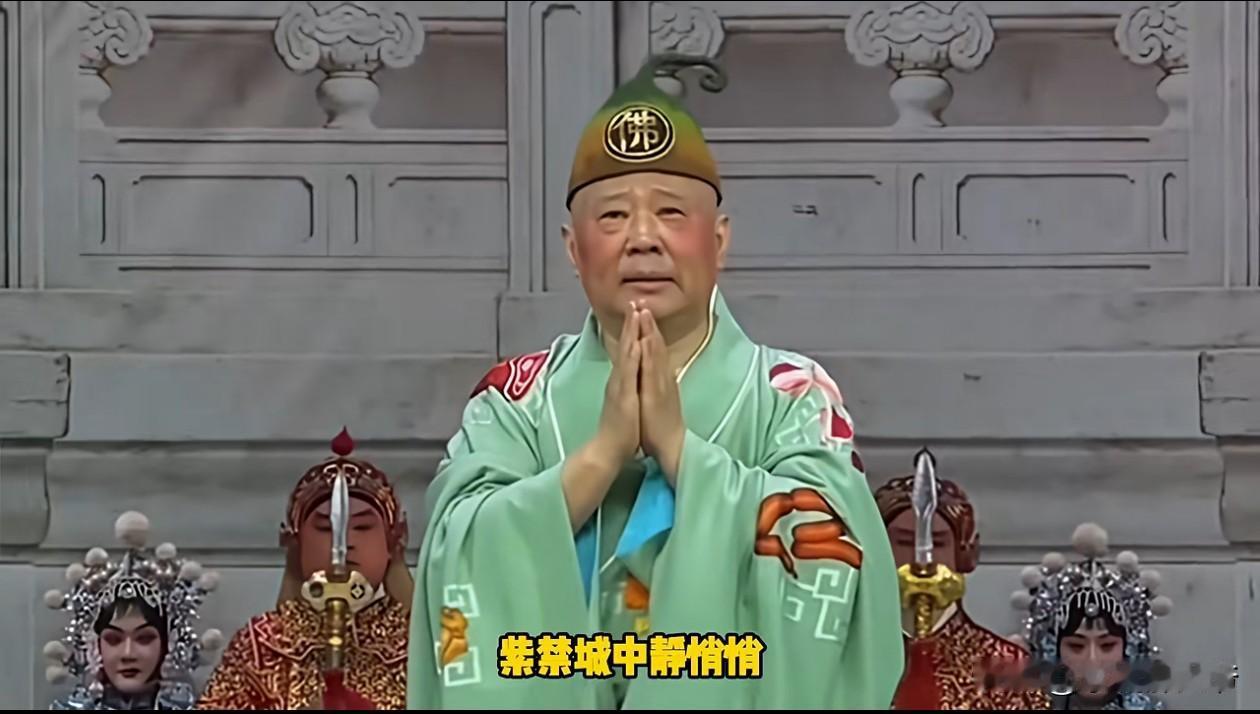 从《反三俗》开始，在节目中即兴发挥也是常事，同一个相声经常因为即兴也能起到调动气