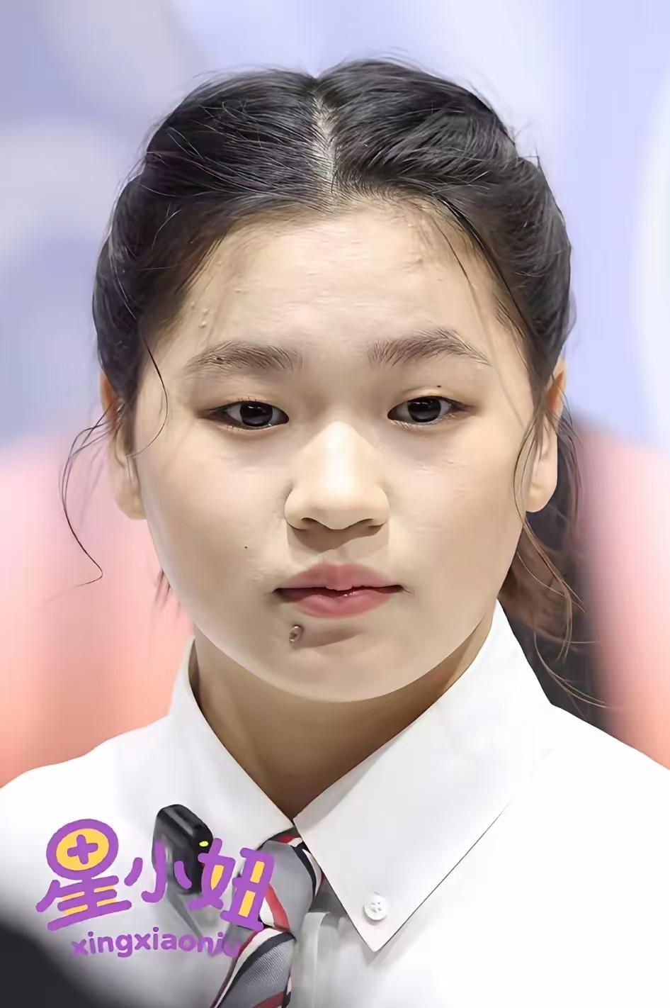 顶级运动员，在职业领域，她已经没有对手了。一切解释都苍白无力，把它交给天意吧。