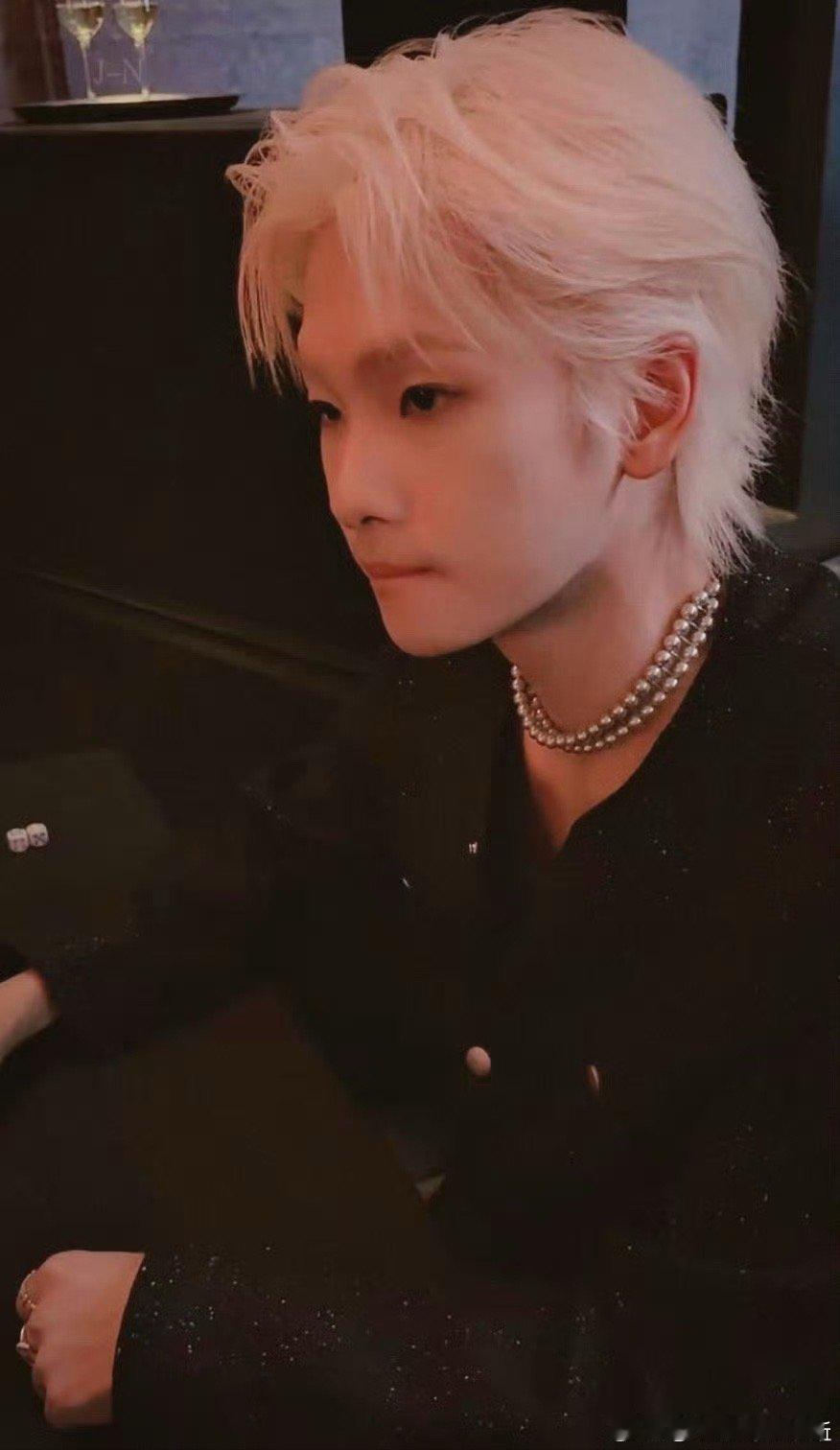 周震南 差点被微博年会做局了 麻将局变心跳局！周震南年会直播也太刺激了，输了就要