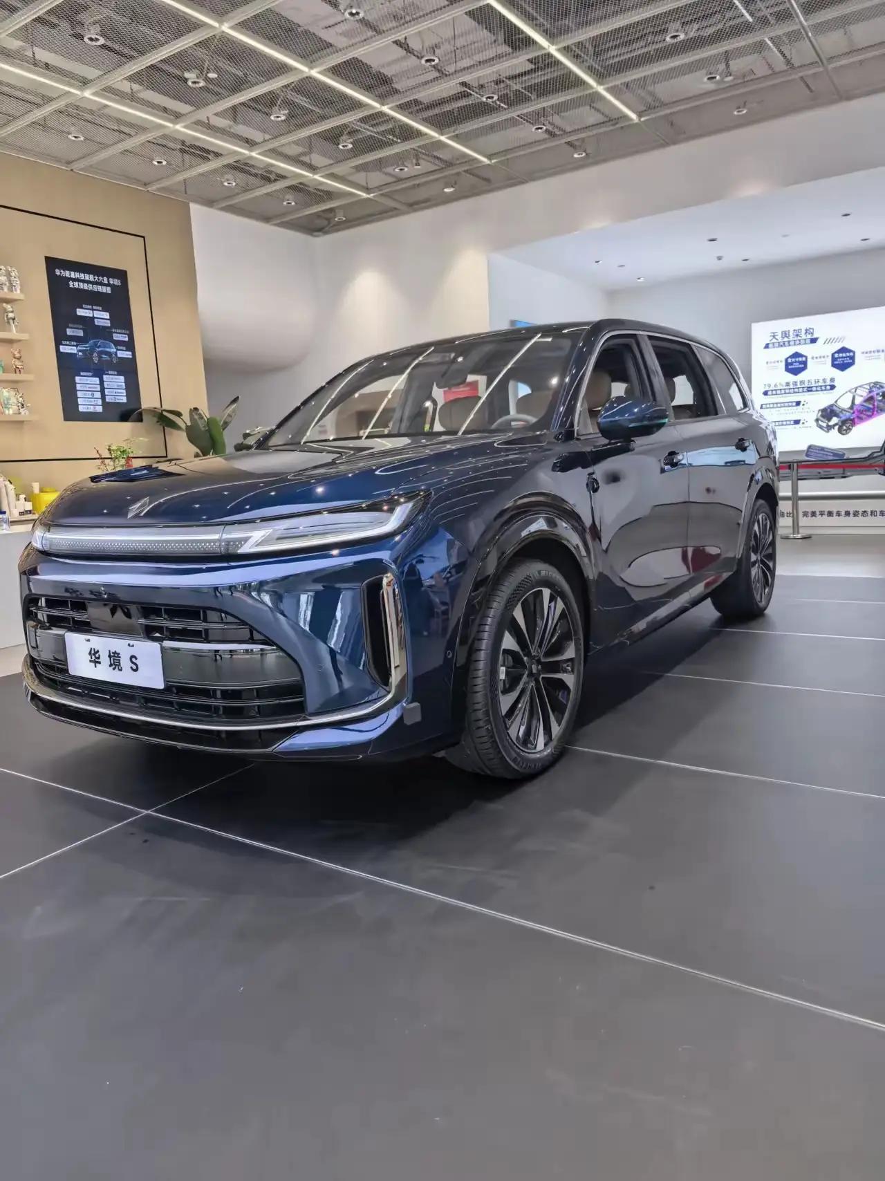 听我一句劝，2026年SUV就要这样选：
50万以上选问界M9
40万以上选问界