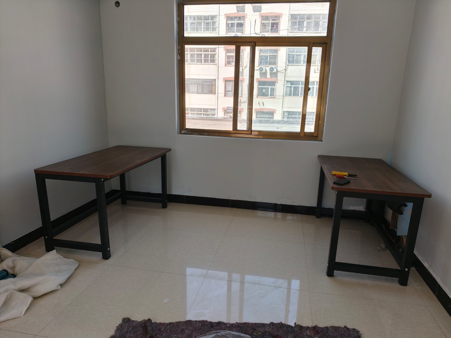 上一家三天没发货，直接退了，欢另外一家买。昨天拍的，今天中午就到了，效率差了好几