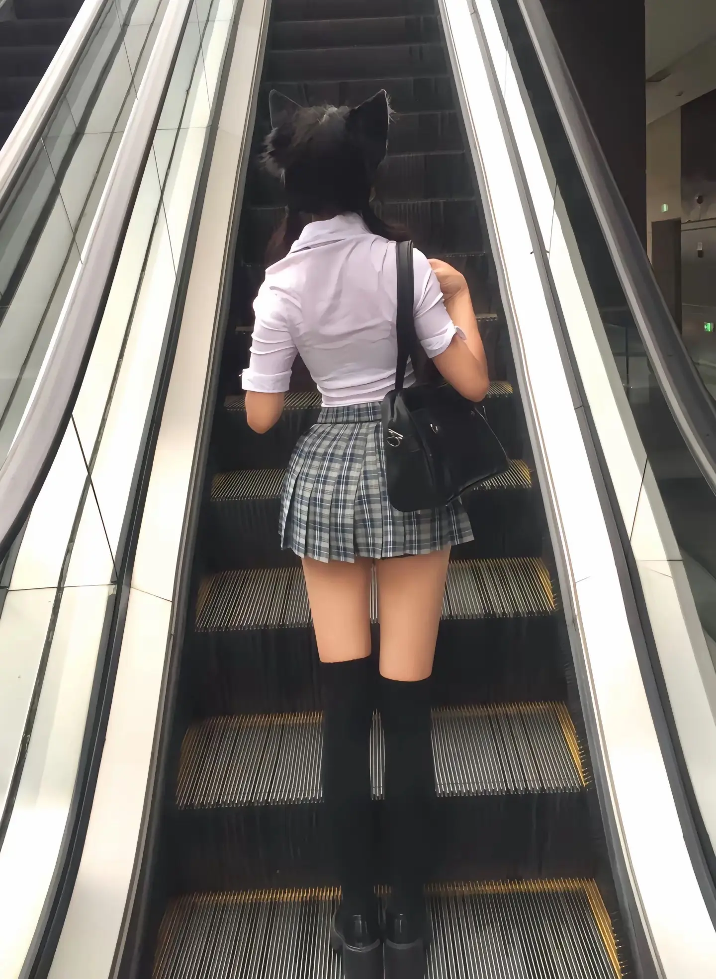 喜欢物质的女人