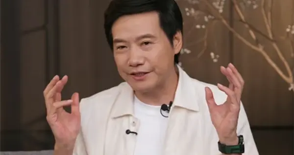 直播中为小鹏、理想打了波广告 雷军：江湖里不能只有打打杀杀