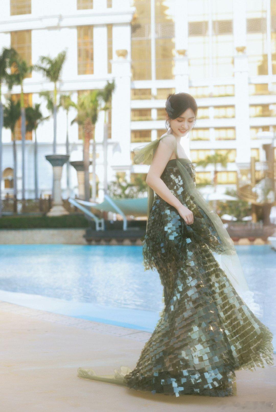 沈月尖叫之夜的一组穿搭美图～ 