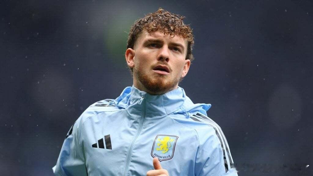 罗马诺关于埃利奥特情况：埃利奥特对在阿斯顿维拉的处境感到不满，其缺乏上场时间的状