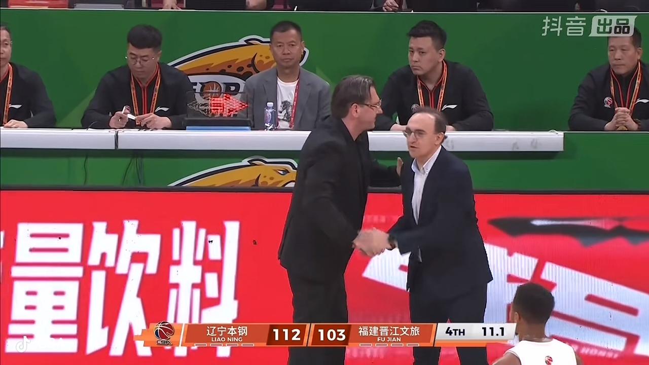 辽宁本钢男篮赢了比赛

    在刚刚结束了辽宁本钢男篮主场迎战福建晋江文旅的比