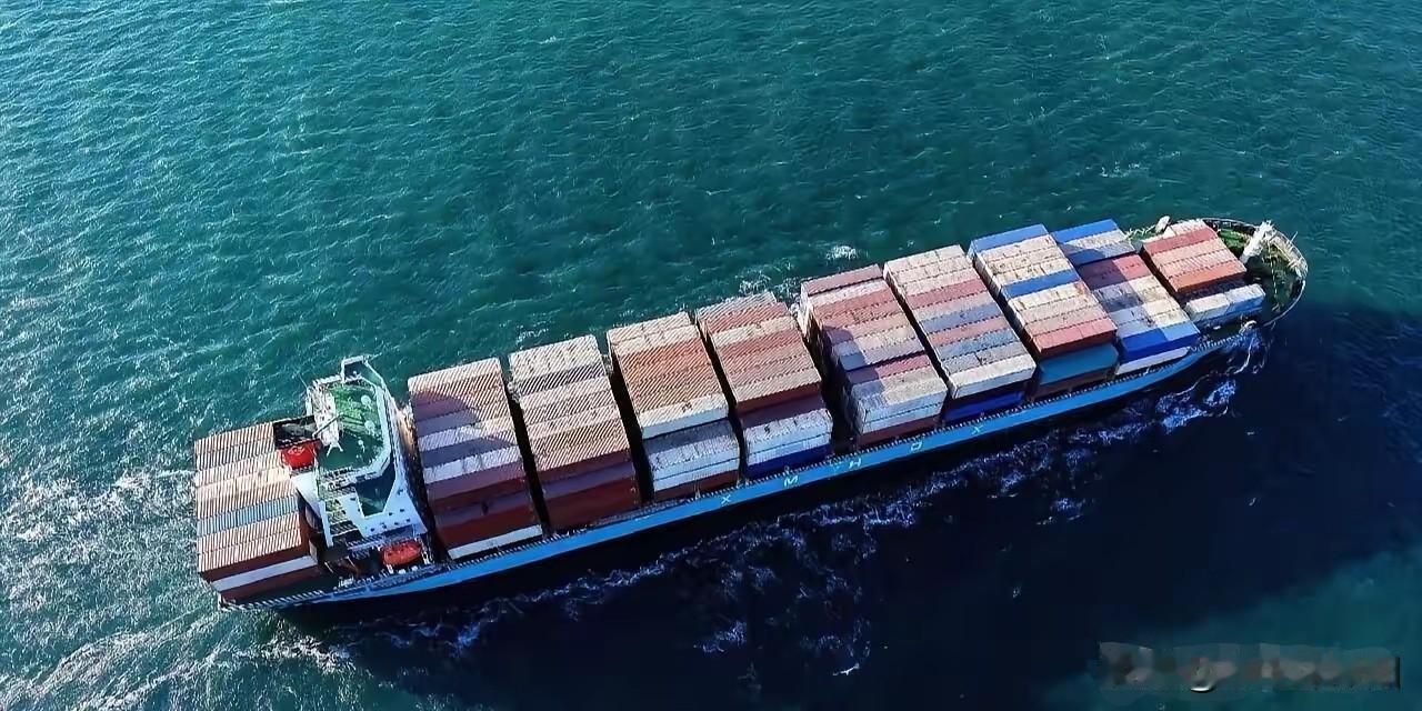 美国和日本现在看海南，比看航母还心惊肉跳！为什么？因为航母只能防御领土，而海南封