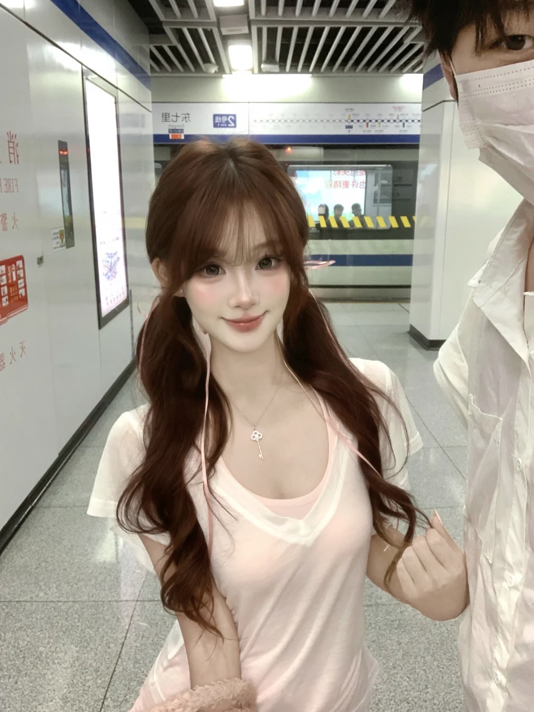 哇塞！！我女朋友今天真的好漂亮啊！！！