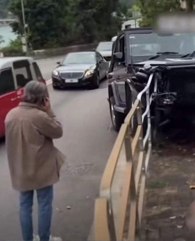 2025年11月11日中午，香港香岛道发生惊险一幕：导演陈可辛驾驶奔驰越野车为躲