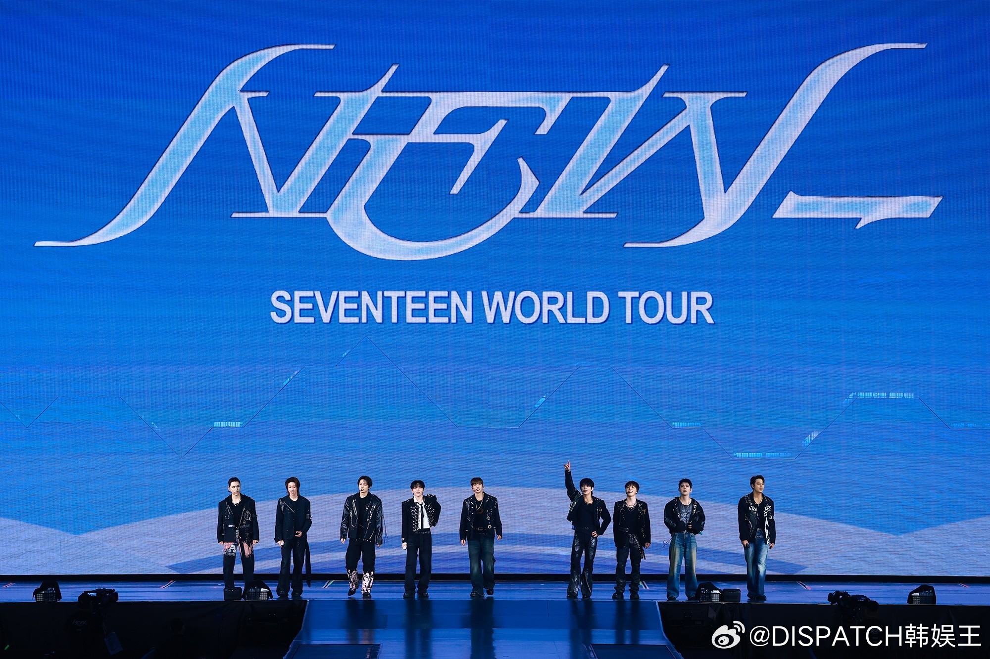 SEVENTEEN 于27~28日在香港举办了世界巡回演唱会“NEW_ IN H
