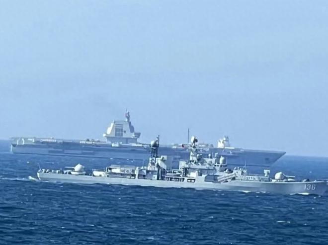 为什么说福建舰不会再有第二艘了？福建舰的交付时间一拖再拖，不是技术不行，是中国海