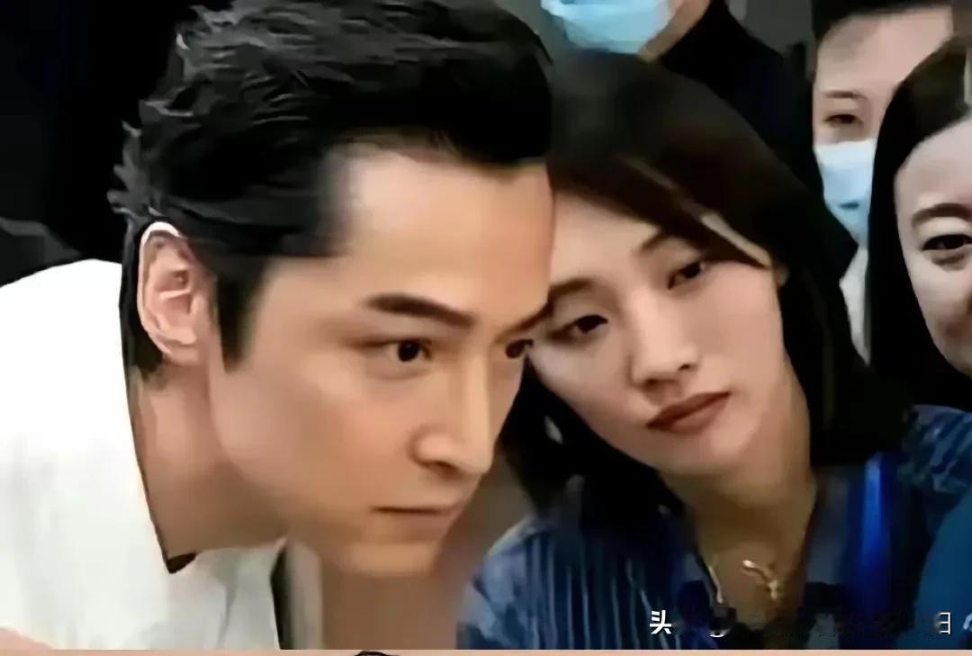 想追星就去做明星的经纪人吧[捂脸]
胡歌娶了经纪人！
古巨基娶了经纪人！
萧敬腾