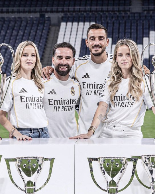 Joselu 和 Dani Carvajal 是连襟，他们都娶了双胞胎姐妹。 