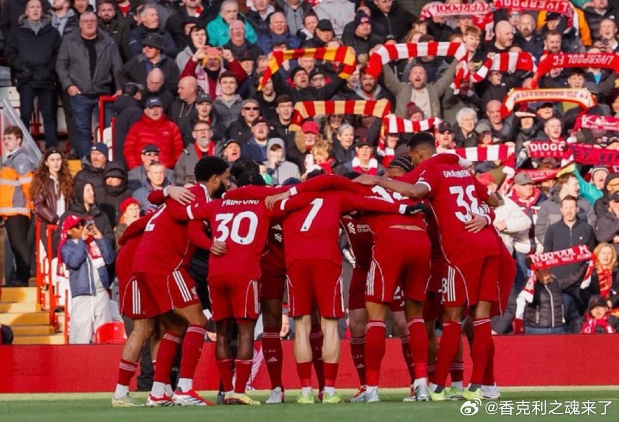 距开球还有24小时时，利物浦官网仍有球票剩余。会员可购买的回流票价格约为55英镑