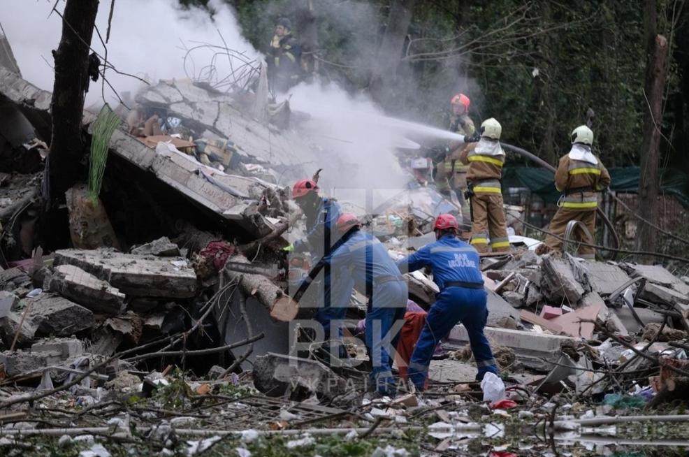 基辅顶不住了？俄军下血本死磕，特朗普突然翻脸，北约这回真慌了


乌克兰挨了两记