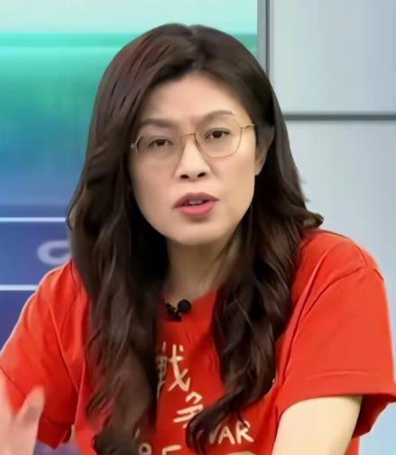 郑丽文犯下重大错误，骨子里的真实想法彻底露出来了！在近期，郑丽文声称如果自己要访