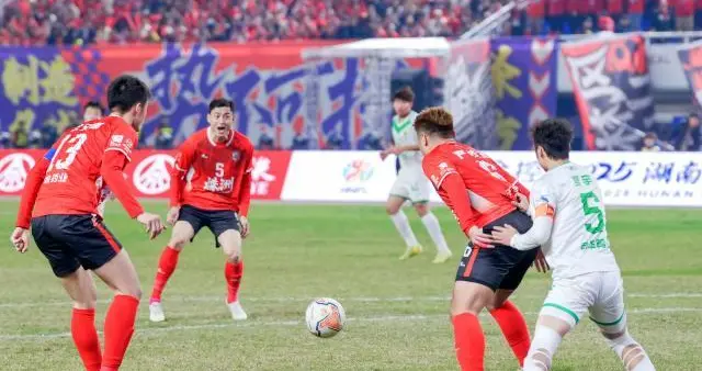 策湘超｜拼过爱过，何憾之有