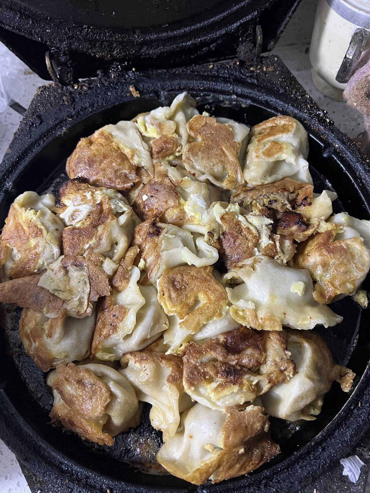 晒美食是对平凡生活的热爱 做菜我是认真的努力做好每一道菜 每个人都在奔赴各自不同