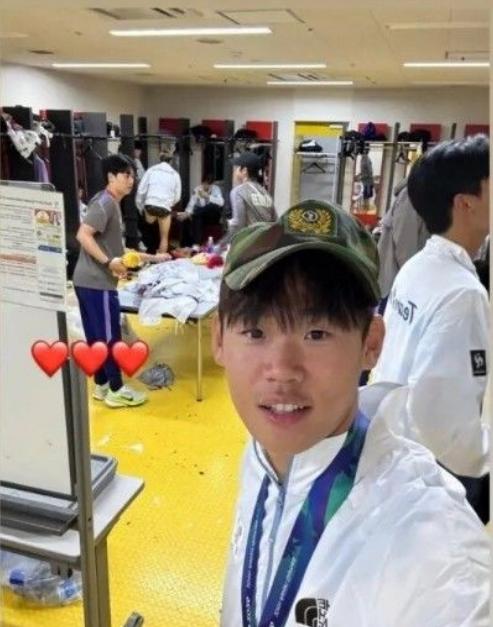 最典型的“吃饱掀桌子”！韩国男足夺冠得意发言，断送后人所有福利

这届名古屋亚运
