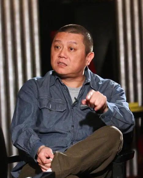 突然发现解放台湾省的建议，王朔的思路太妙了，他曾说收复台湾不需要打仗，先宣布台湾