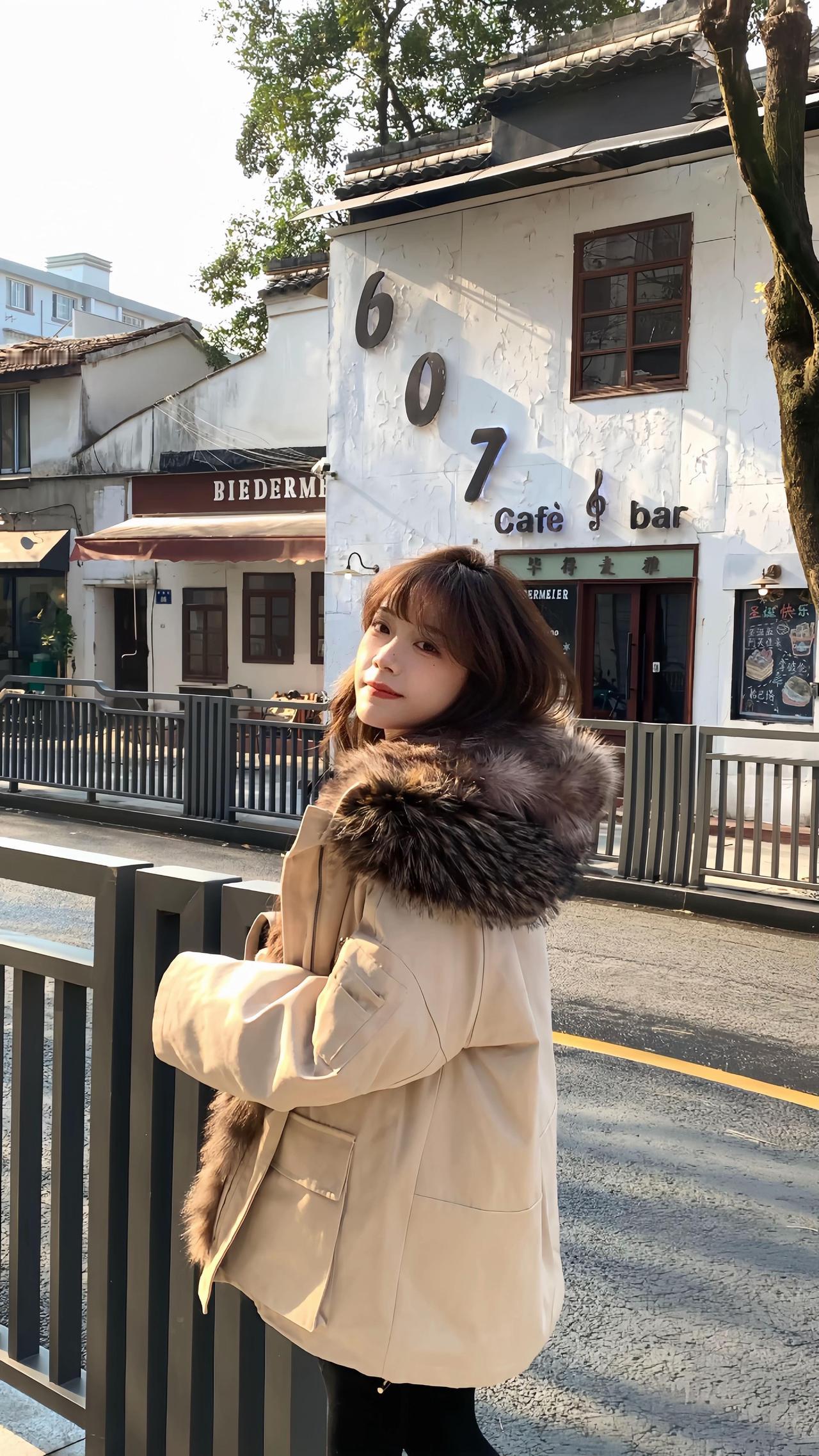 我希望我平静 然后幸福.
ootd 2026我的第一套新年战袍