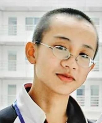 “要是放他回中国，那将是美国科技界的巨大损失！”美国专家曾经发出慨叹，原来竟是为
