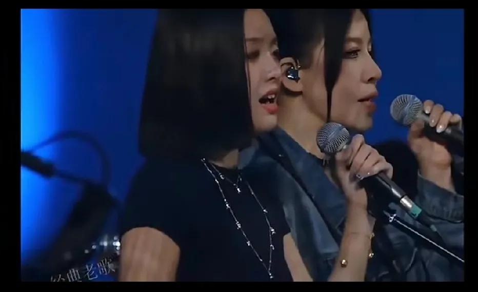 徐子尧，云朵之后又一个刀女郎！

刀郎演唱会御用和声徐子尧！
手心里的温柔，
歌