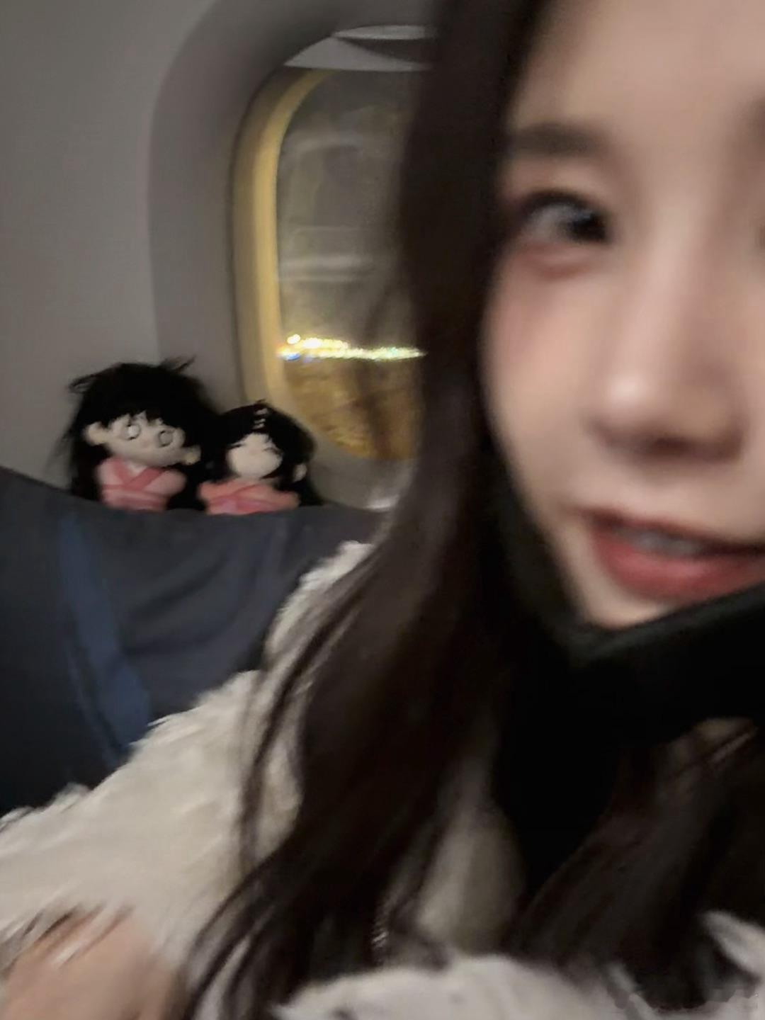 李一桐晒清瞳棉花娃娃 李一桐爆改清瞳娃妈，真的觉得好可爱呀，晒出来的棉花娃娃也是