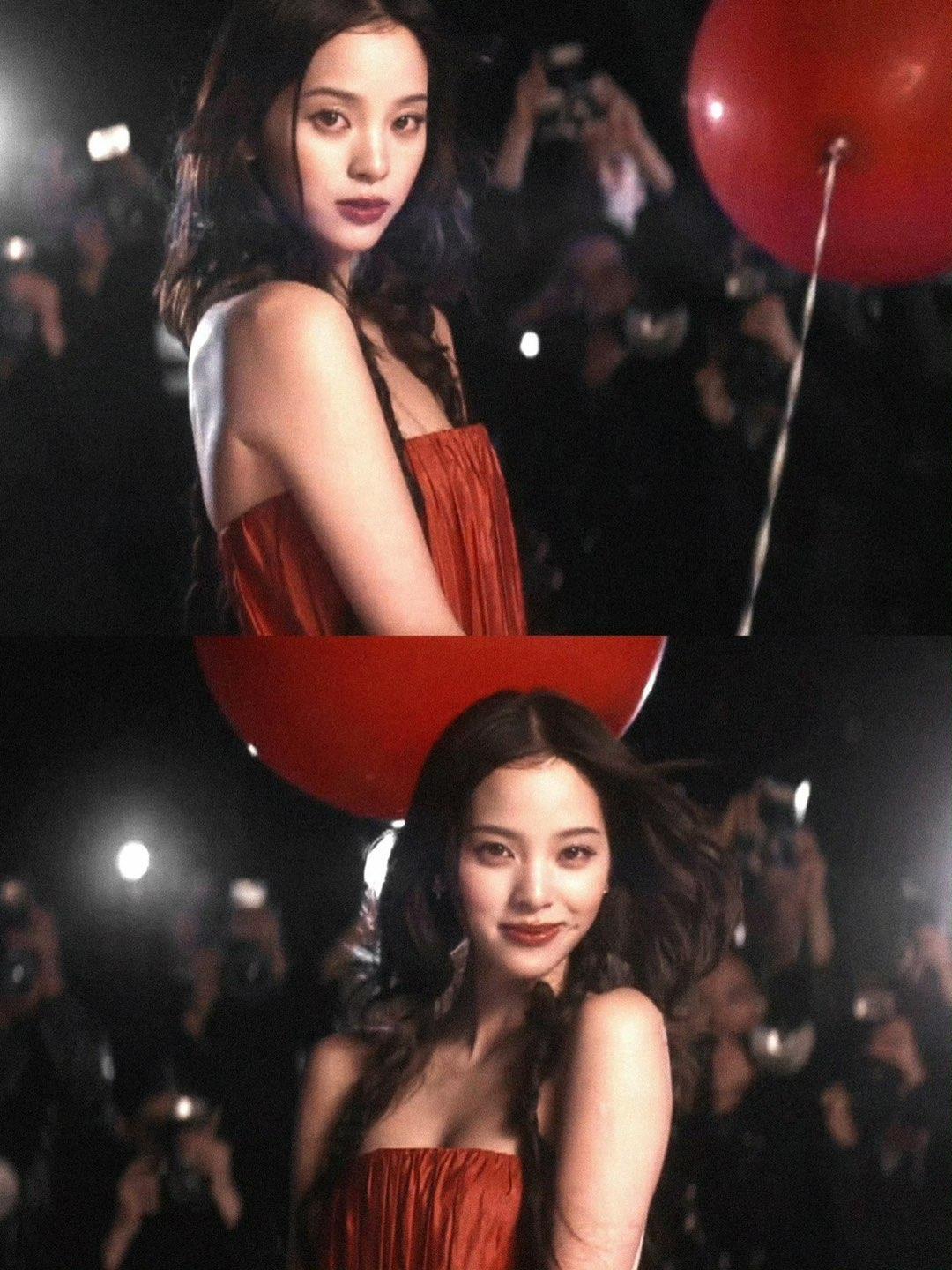 欧阳娜娜美商确实很高，审美本身就是她的兴趣所长。演戏一直是她的短板，很难突破。之
