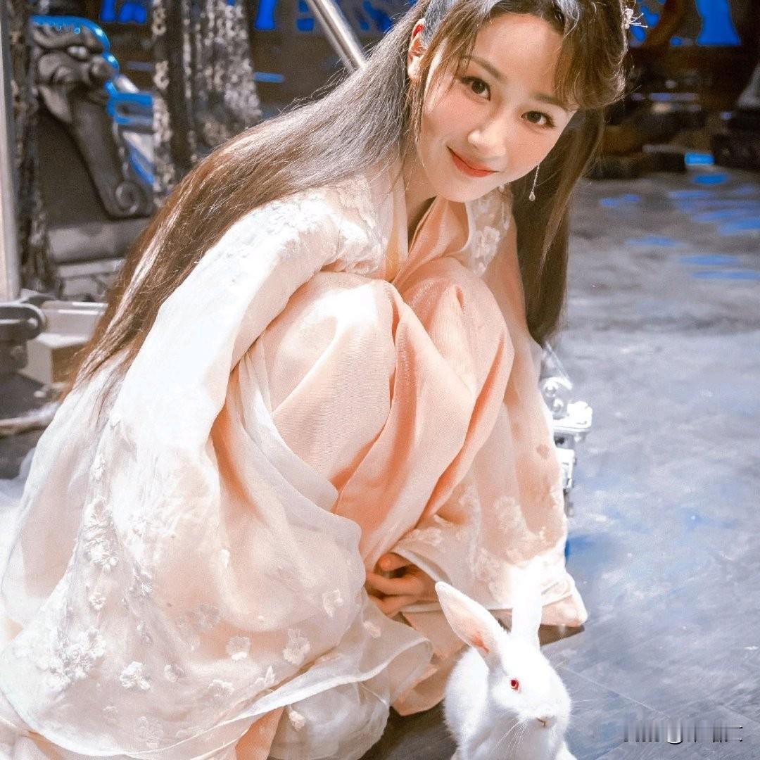 爱奇艺放大招！《香蜜》突然限免，杨紫名场面再刷爆，剧粉疯了
 
最近追剧圈出了大