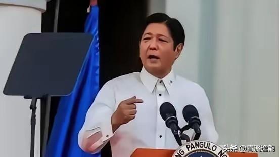 自从中国停止进口菲律宾香蕉，菲律宾香蕉协会的负责人愤怒地表示：“中国断了30万蕉