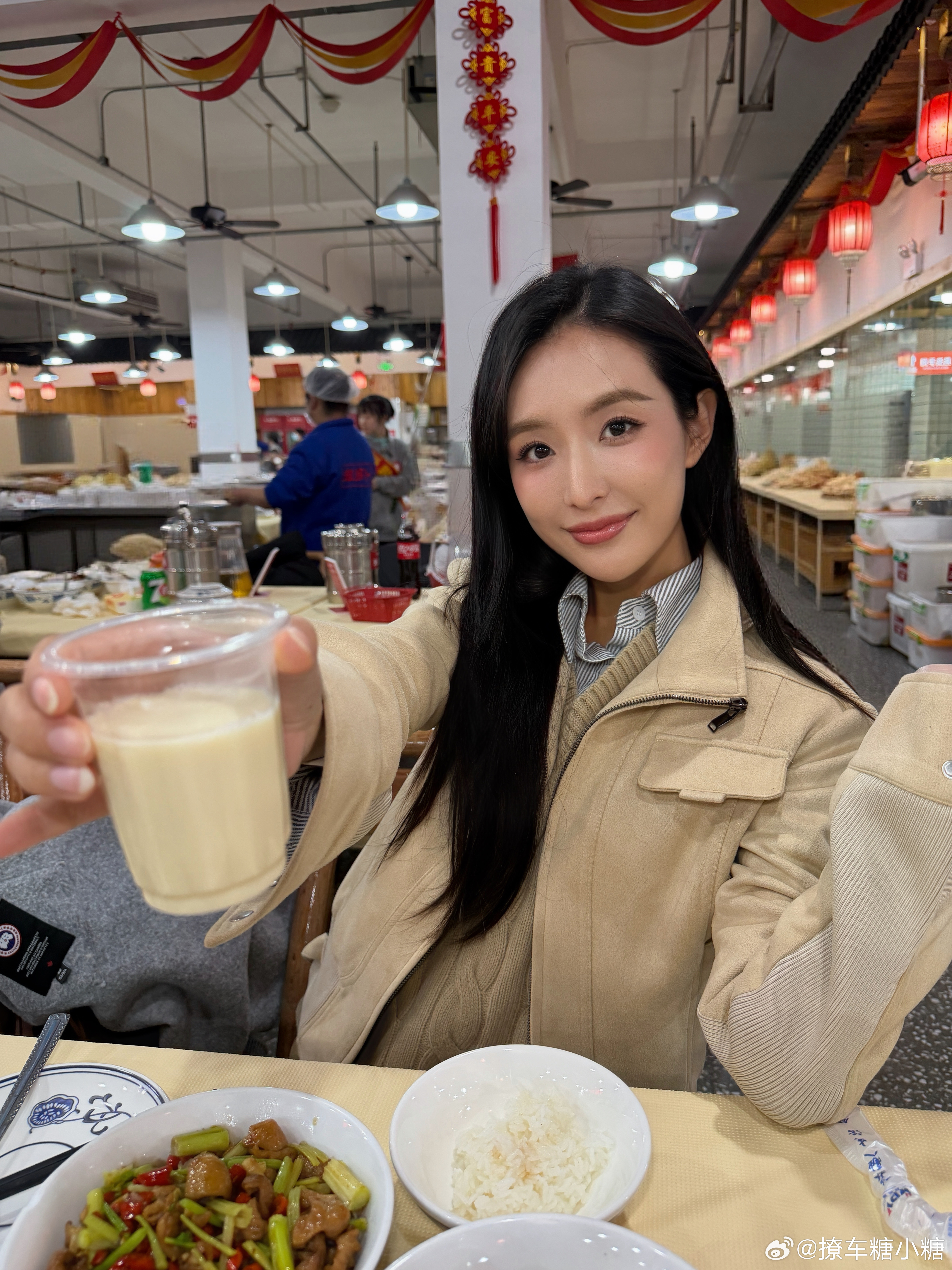 每天早起打卡两点睡六点起 真的是有个好身体