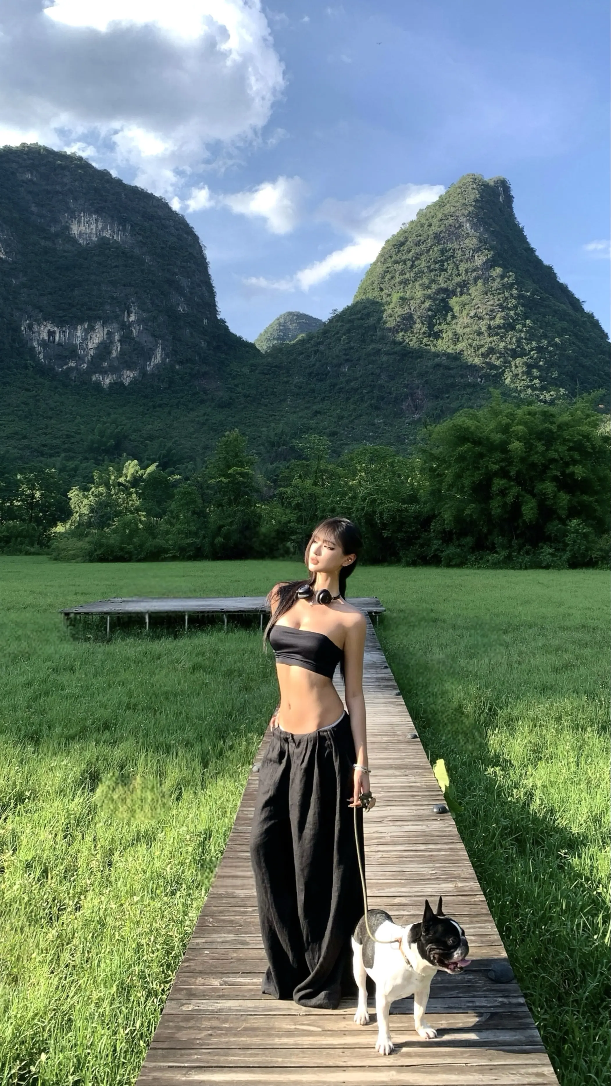 Dwell in the oil painting