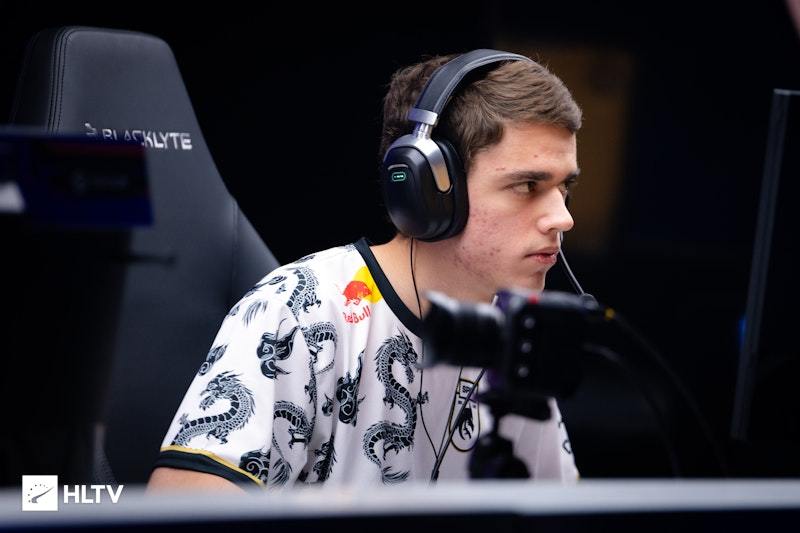 HLTV编辑Striker称，zont1x将继续代表队伍打完BLAST 伦敦公开