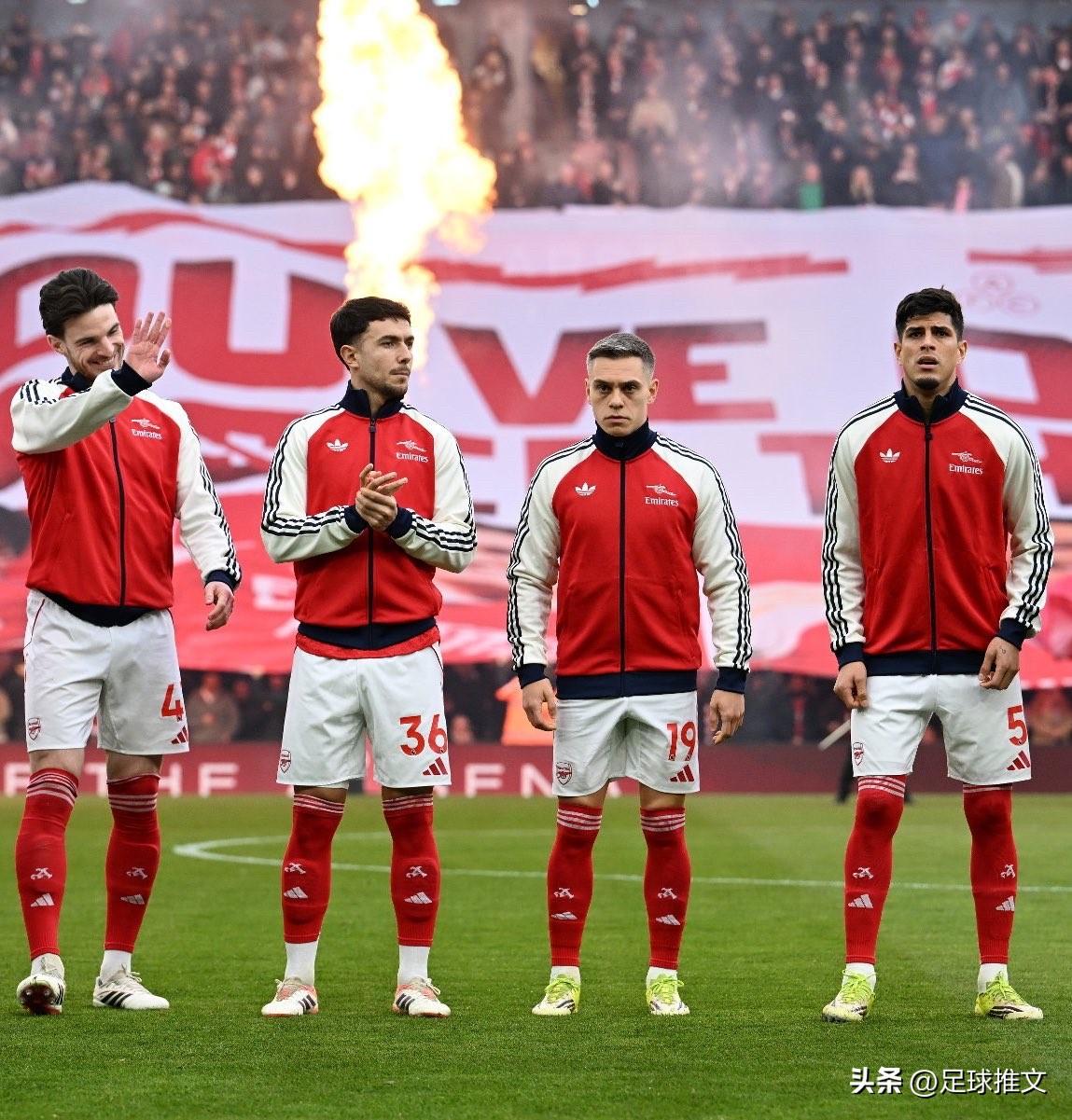 阿森纳本赛季至今已取得37场胜利，与2003/04赛季不败之师在所有赛事中的胜场