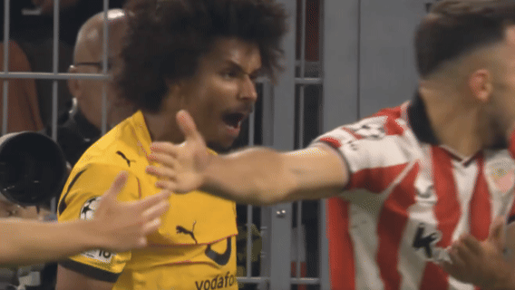 是时候更新一下表情包啦[点赞] ​​​​