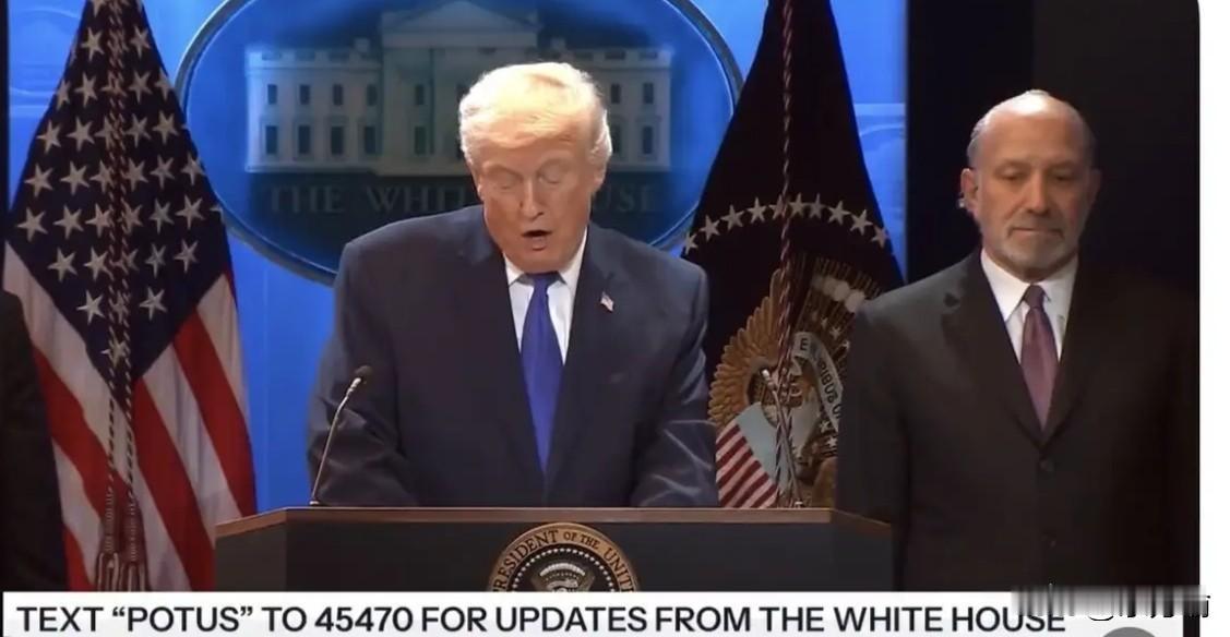 据媒体综合报道，特朗普访华时间安排的巧妙。
有人说这是和美国协商之后的时间安排，