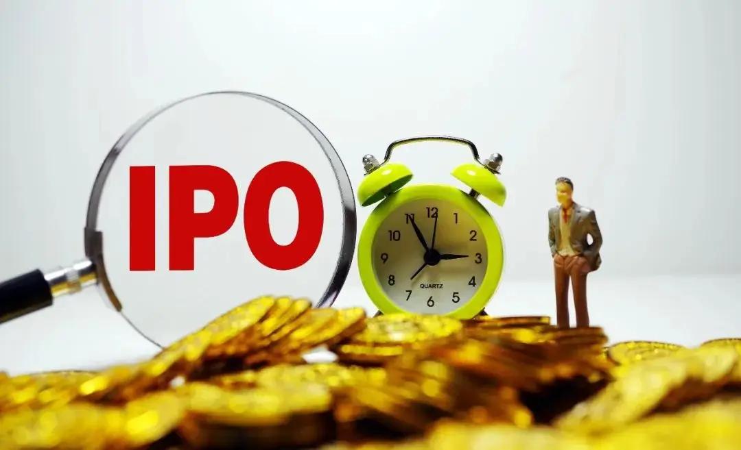 全球金融中心还是这三家稳！
1、香港--身处中国，首先不用担心地缘安全问题，并且