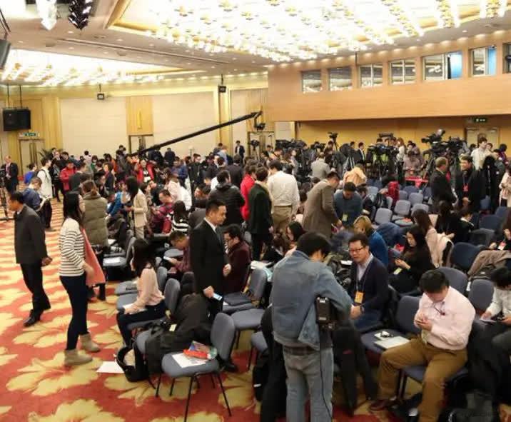 原来美西方国家还有个盼头，击垮俄罗斯以后，他们就能集中力量来对付中国，可歼10这