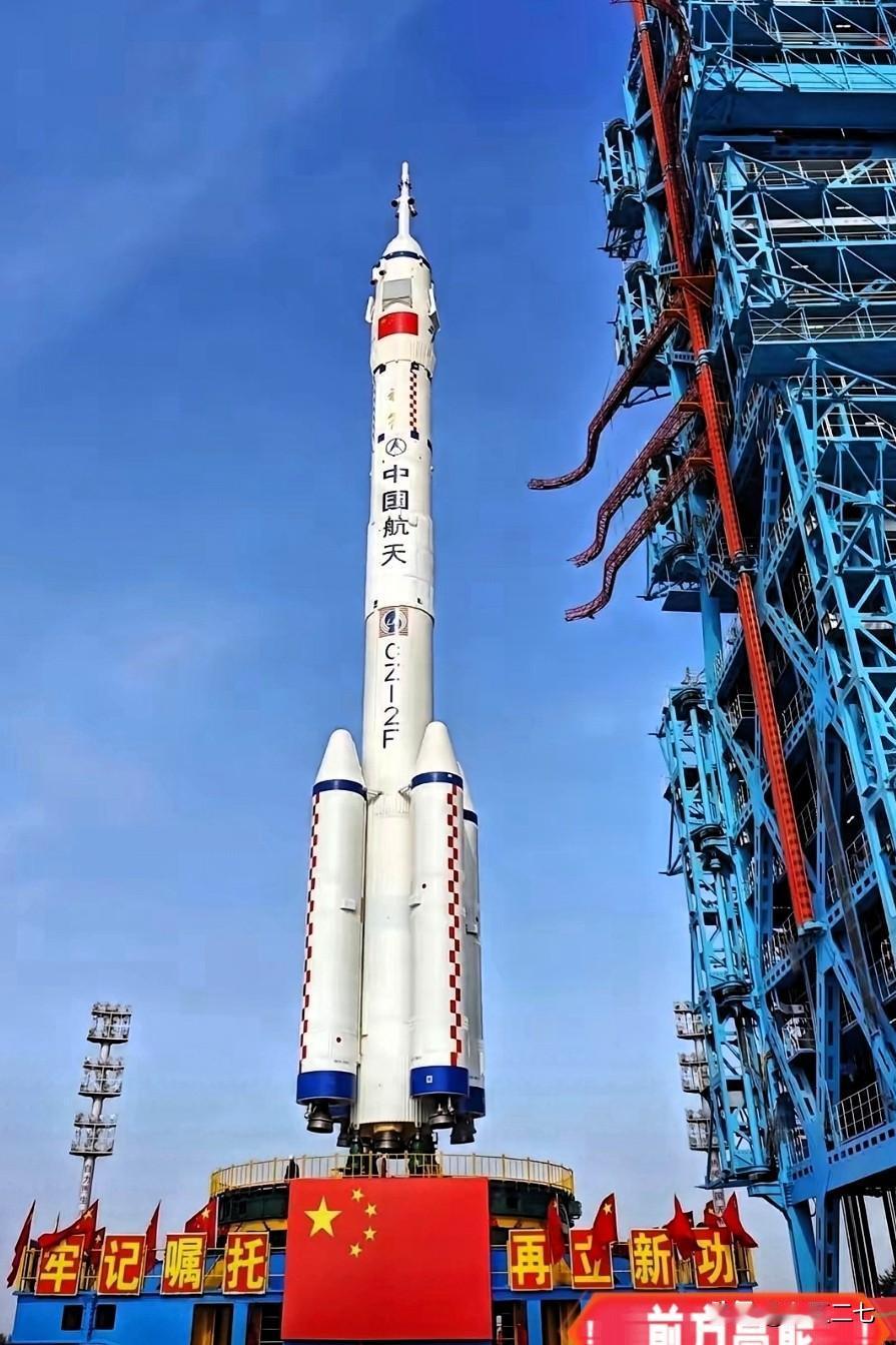 这次的神州二十二号，
太让人意外了！
不仅没有航天员，而且还能在空间站
完成无人